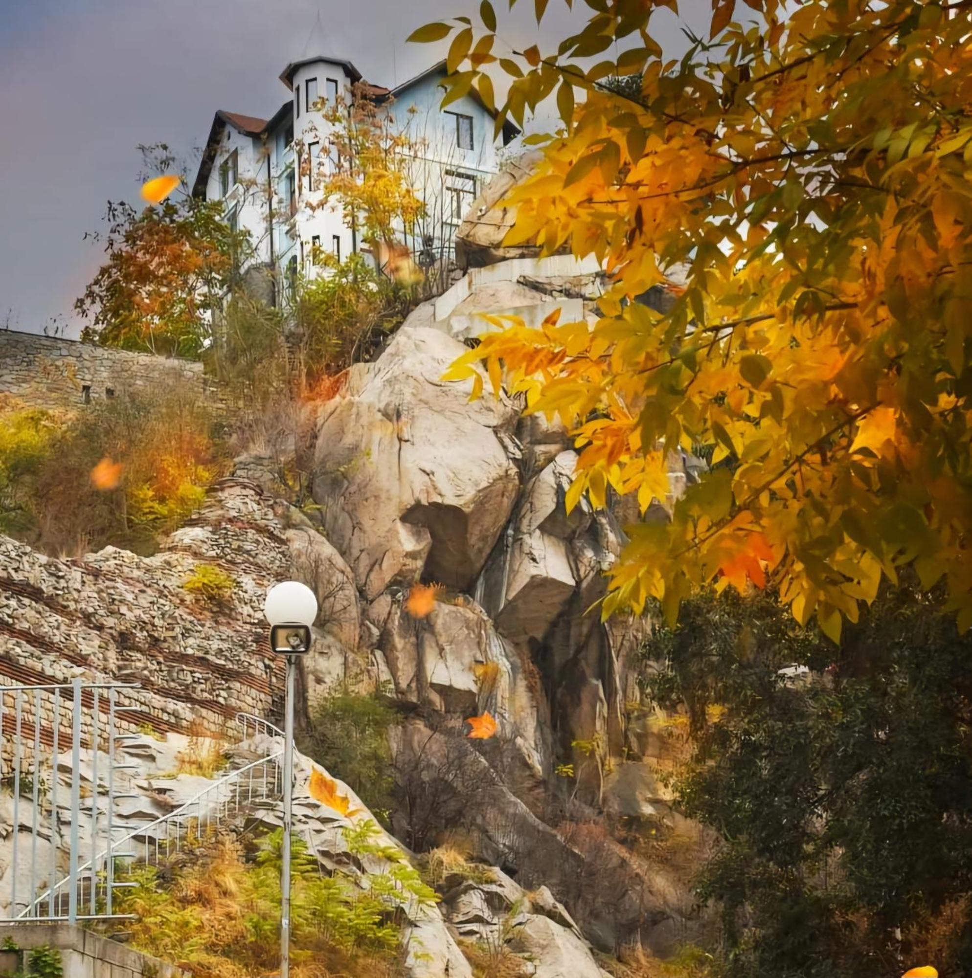 Holiday Plovdiv Bagian luar foto